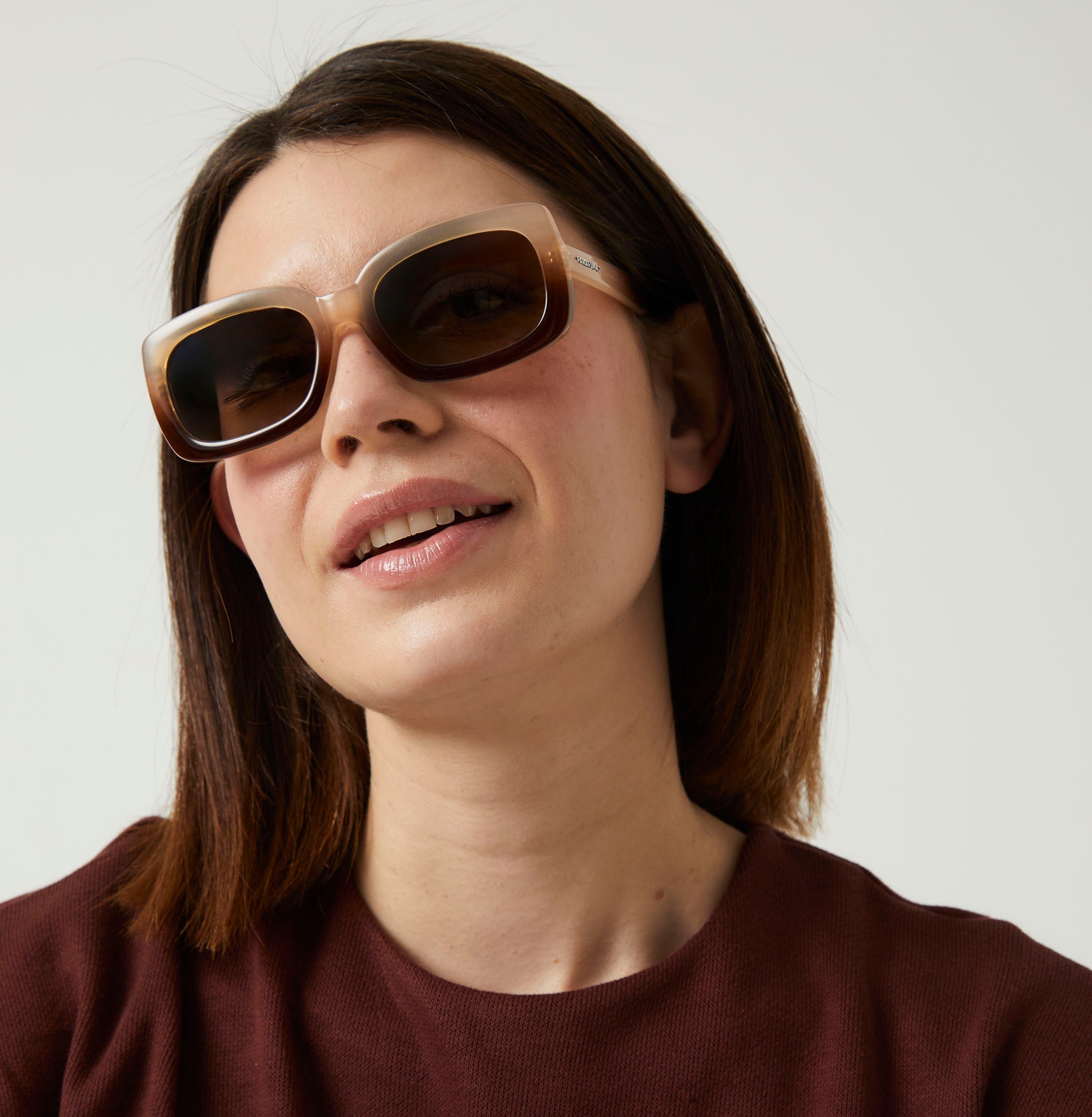 Duna Brown and Beige Gradient