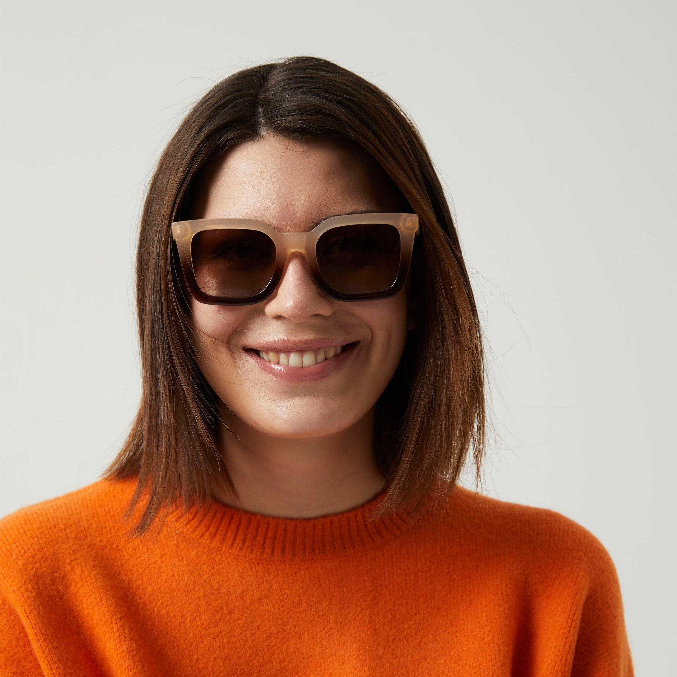 Cometa Brown and Beige Gradient