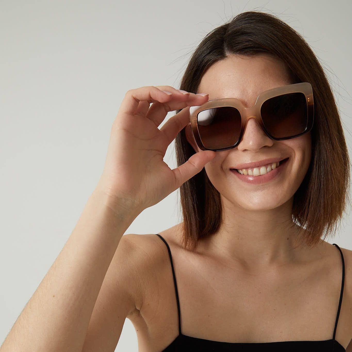 Oceano Brown and Beige Gradient